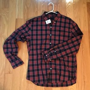 J Crew reg fit shirt NWT.